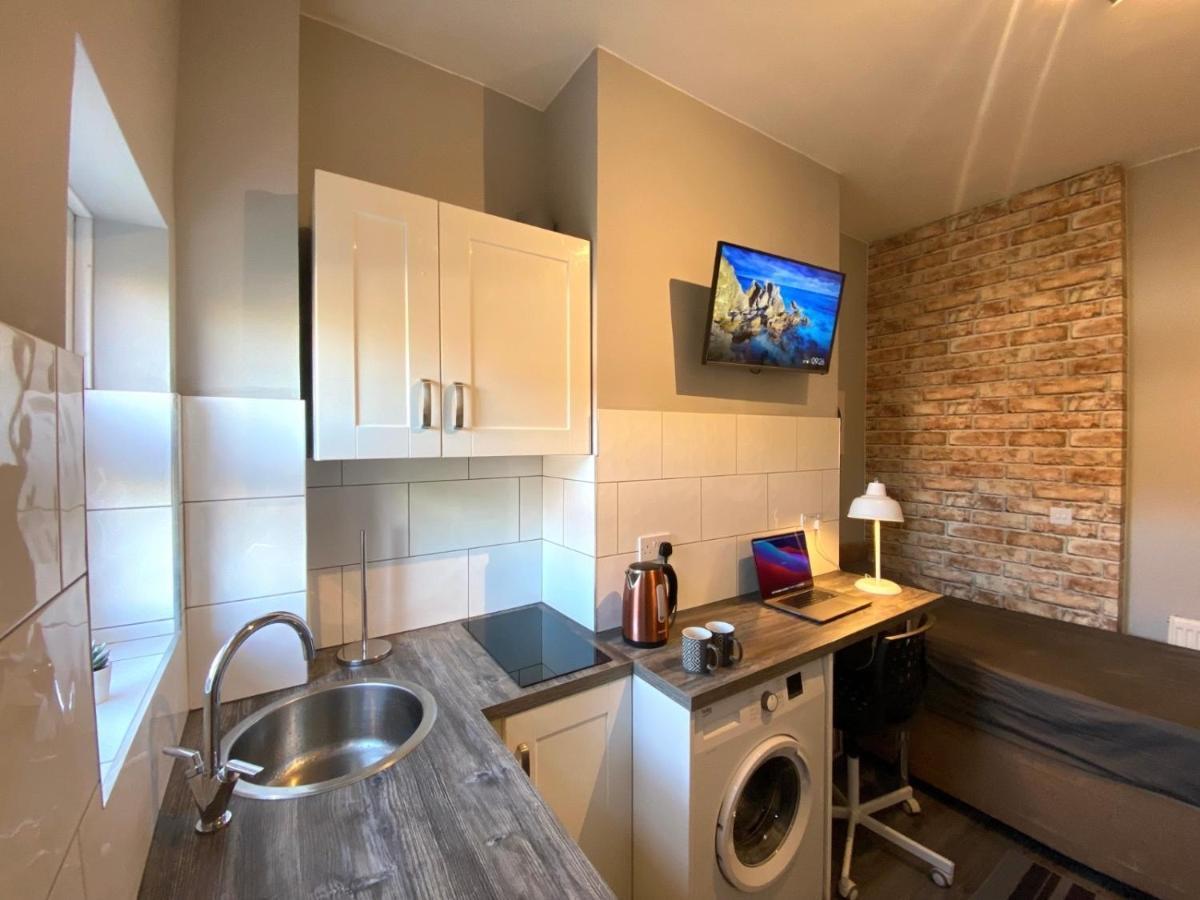 Limpenny Studio Apartment - Work Friendly And Outstanding Garden Studio Close To City Centre Nottingham Luaran gambar