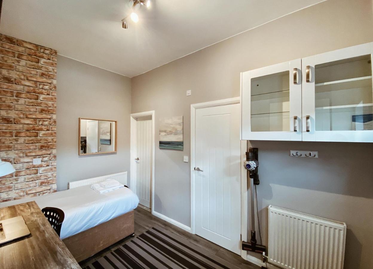 Limpenny Studio Apartment - Work Friendly And Outstanding Garden Studio Close To City Centre Nottingham Luaran gambar