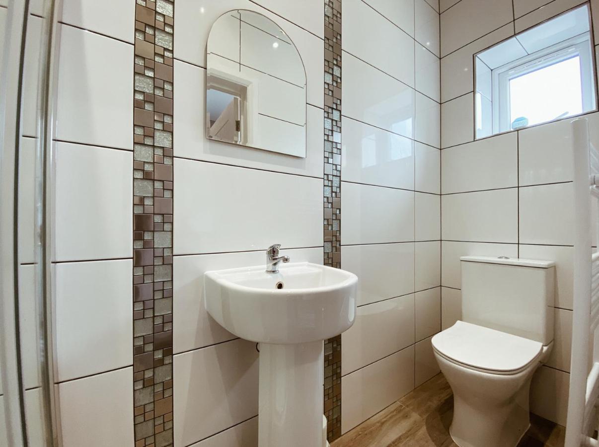 Limpenny Studio Apartment - Work Friendly And Outstanding Garden Studio Close To City Centre Nottingham Luaran gambar